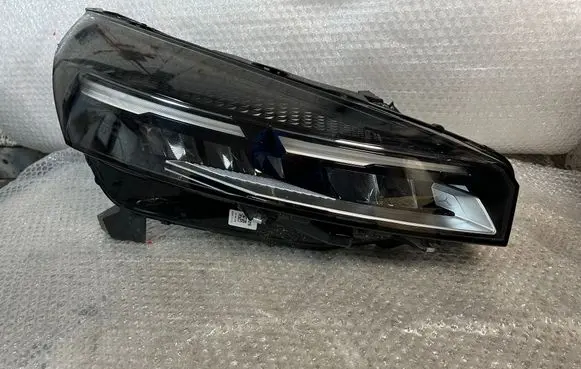 Renault Clio V Headlight/headlamp 260103507R 148R006599 91081599900010