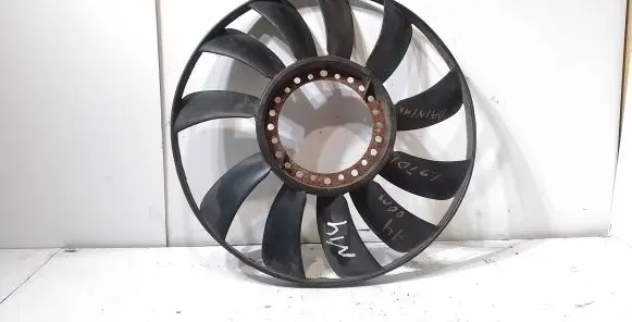 Audi A4 S4 B5 8D Fan impeller 058121301B