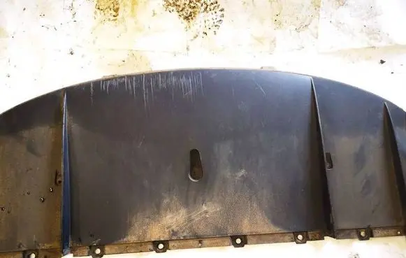 Tesla Model S Front bumper lip 105732000b 1057320-00-b