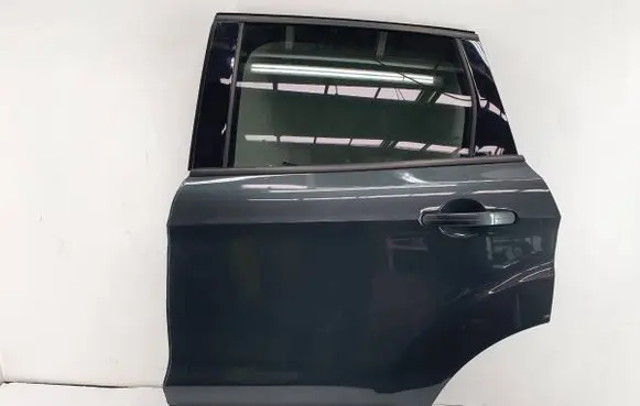 Ford Kuga II Rear door 