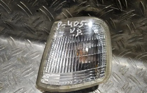 Peugeot 405 Front indicator light 0186045 10840