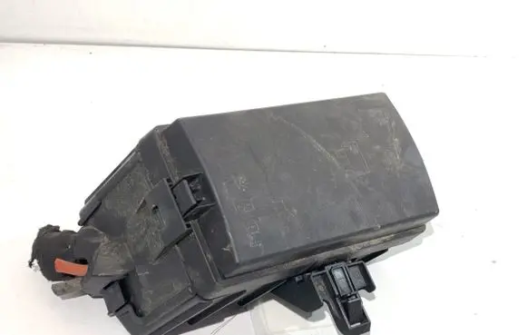 Volkswagen Touran III Fuse box set 5Q0907361D