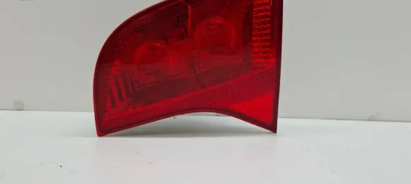 Audi A4 S4 B6 8E 8H Tailgate rear/tail lights 8E9945094A 484502 749012