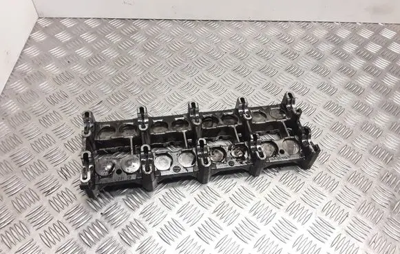 Mercedes-Benz C W203 Engine head R6110160504 15406126