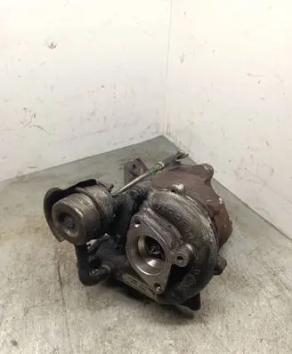 Nissan Almera Tino Turbo 14411bn800