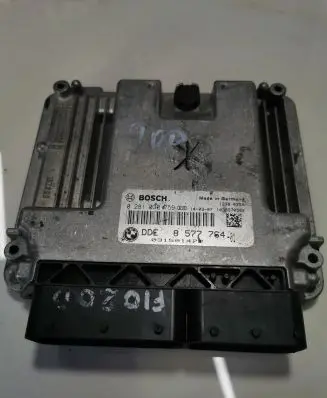 BMW 5 F10 F11 Engine control unit/module 8577764 031501472 0281030075