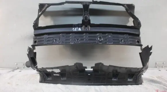 BMW M3 G80 Intercooler air channel guide 51748074611