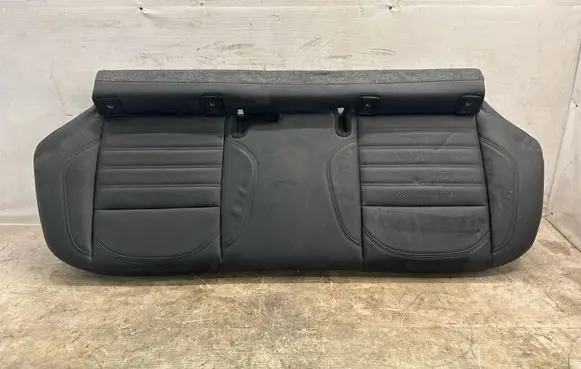 Alfa Romeo Stelvio Rear seat 01561670170