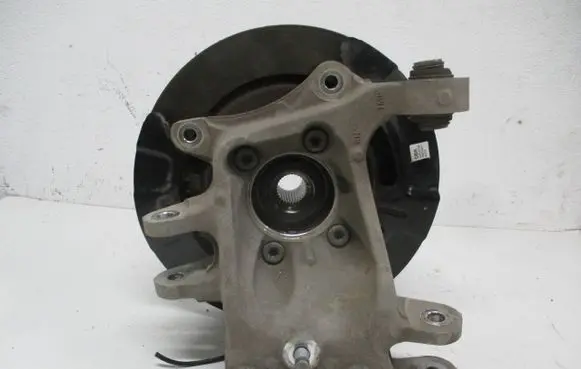 Hyundai Santa Fe Stub axle 