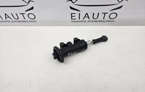 Porsche 911 996 Clutch slave cylinder 99642317105 99970221642