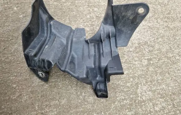 Ford Explorer V Front underbody cover/under tray FB5316A574CA