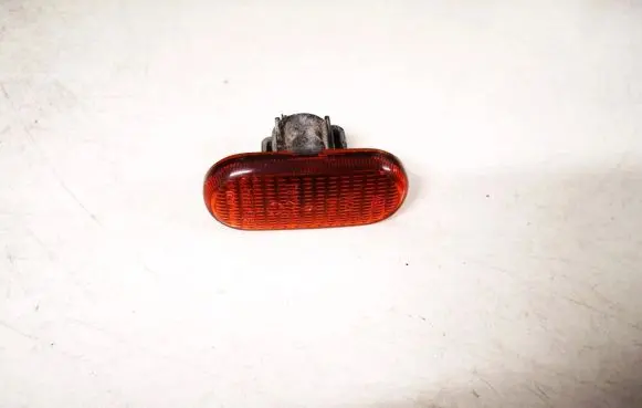 Renault Clio II Front fender indicator light 7700822136