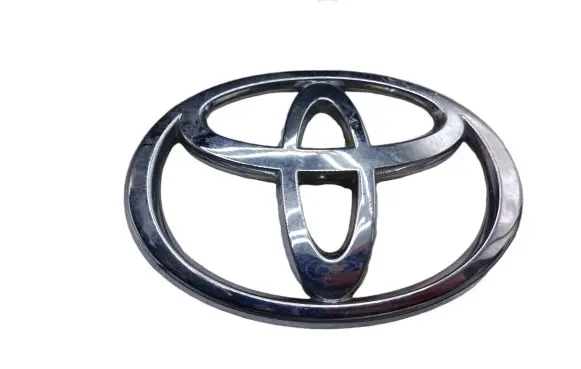 Toyota Corolla Verso E121 Manufacturers badge/model letters 90975W201
