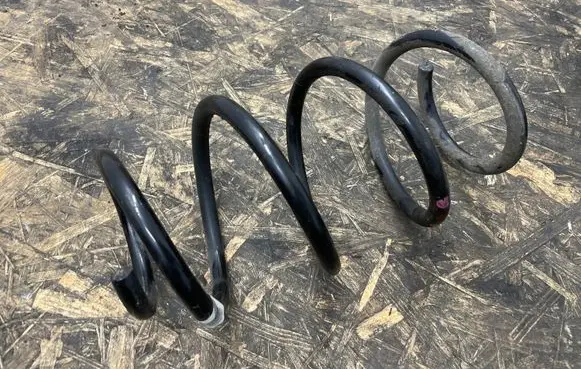Audi Q3 F3 Front coil spring