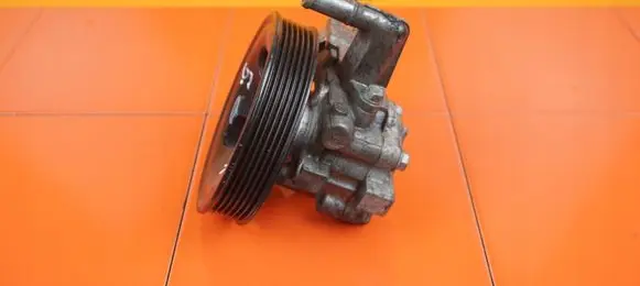 KIA Sorento Power steering pump 22XZ1