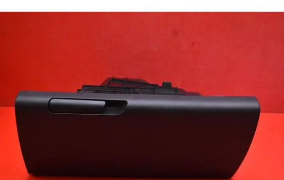 Citroen C5 Glove box 9682433077