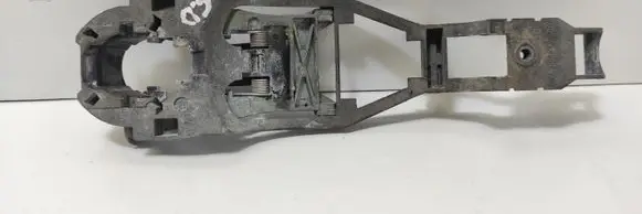 Rear door exterior handle/bracket