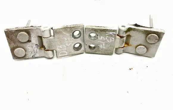 Volkswagen Transporter - Caravelle T4 Loading door hinge set 