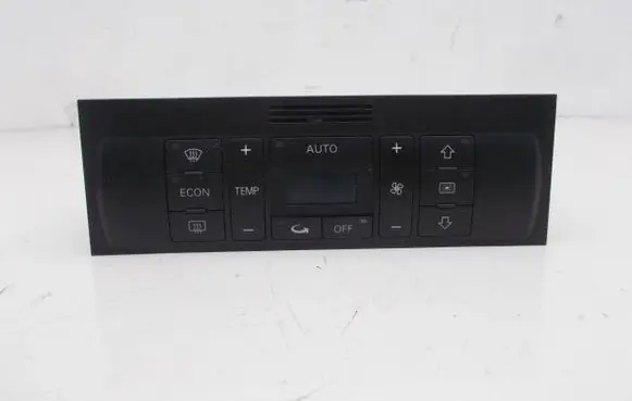 Audi A2 Climate control unit 8Z0820043