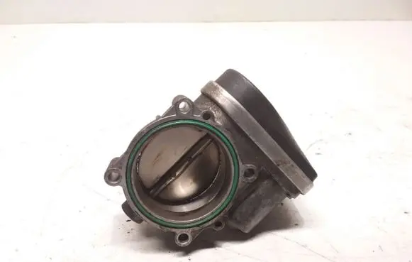 BMW 5 E60 E61 Engine shut-off valve 7516946