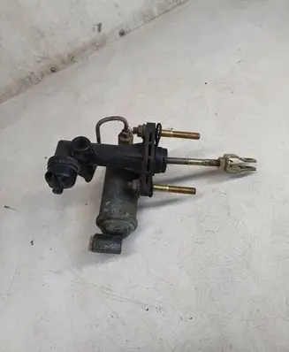 Clutch master cylinder