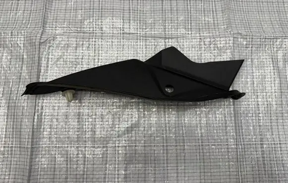 Fiat 500E Wiper trim 07357929810