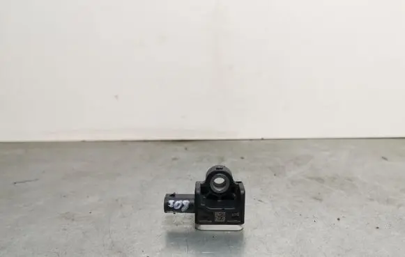 Peugeot 508 Airbag deployment crash/impact sensor 9813701080