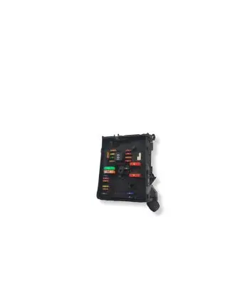 Volkswagen Golf V Fuse box set 017181281