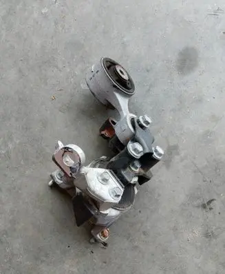 Honda Civic IX Engine mounting bracket CIVICIX22