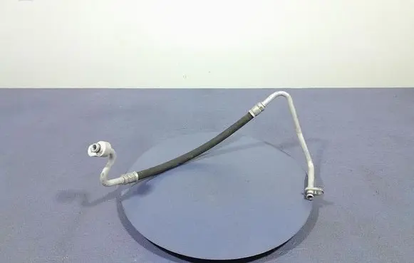 Skoda Kamiq Air conditioning (A/C) pipe/hose 2Q0816721F