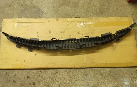 Renault Clio III Front bumper support beam 1859423S16