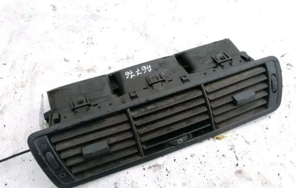 Citroen C8 Dash center air vent grill 1484107077 1491965077