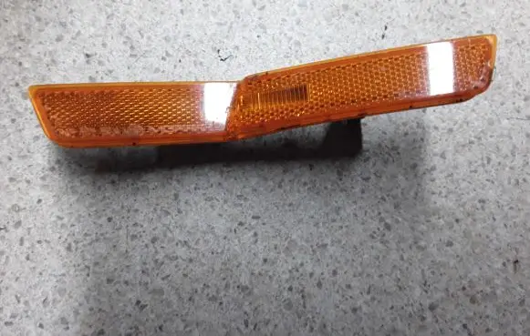 Dodge Challenger Front indicator light 68319391AA