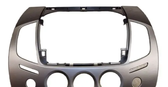 Mitsubishi L200 Panel trim MN179800ZZ