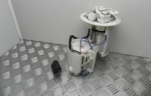 Toyota Corolla E160 E170 In-tank fuel pump 7702002200 VD12240