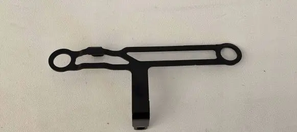 BMW X7 G07 Radiator mount bracket 7421776