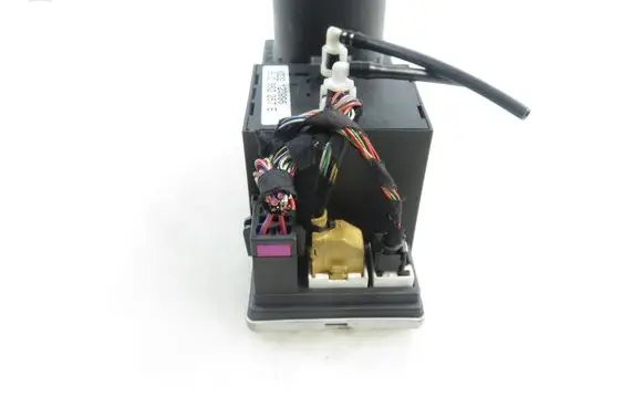 Audi A4 S4 B5 8D Central locking vacuum pump 8L0862257E