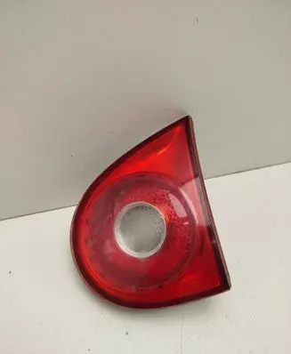 Volkswagen Golf IV Tailgate rear/tail lights 1K6945094J