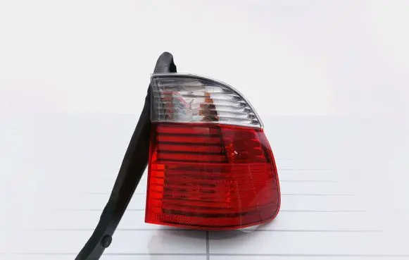 BMW 5 E39 Rear/tail lights 6902532 2496336