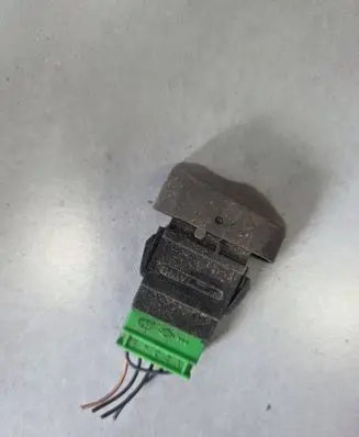 Renault Scenic I Central locking switch button 432969B