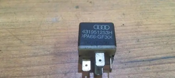 Audi A6 S6 C5 4B Other relay 431951253h