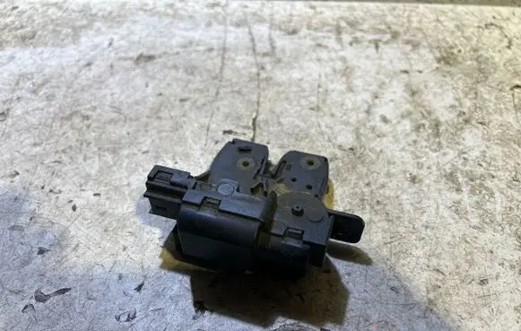 Nissan Qashqai+2 Tailgate/trunk/boot lock/catch/latch 90502EY10A