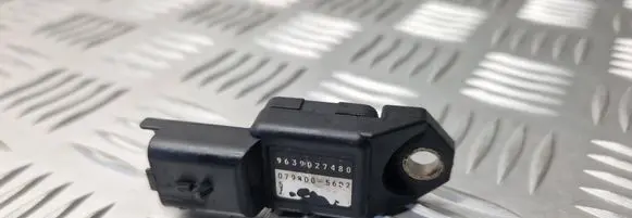 Ford Focus Air pressure sensor 9639027480 0798005602