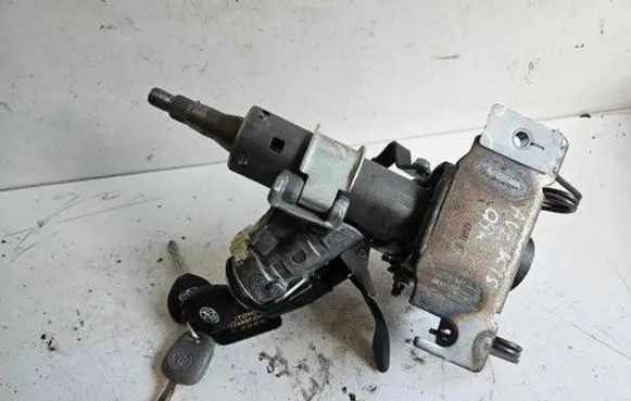 Toyota Avensis T270 Ignition lock N0502638