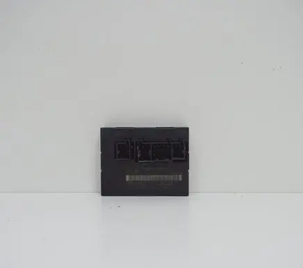 Audi A3 S3 8P Central body control module 1K0959433AJ