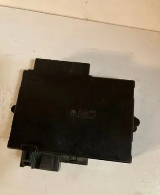 Volvo XC90 Seat control module 8691707