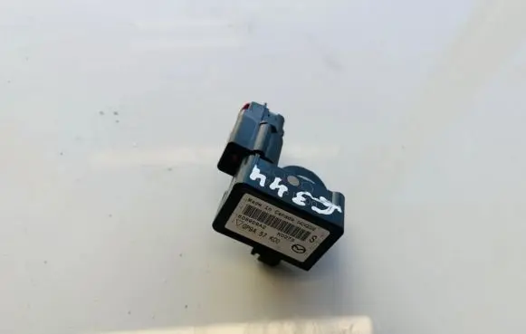 Mazda CX-7 Airbag deployment crash/impact sensor gp9a57kc0 04042006