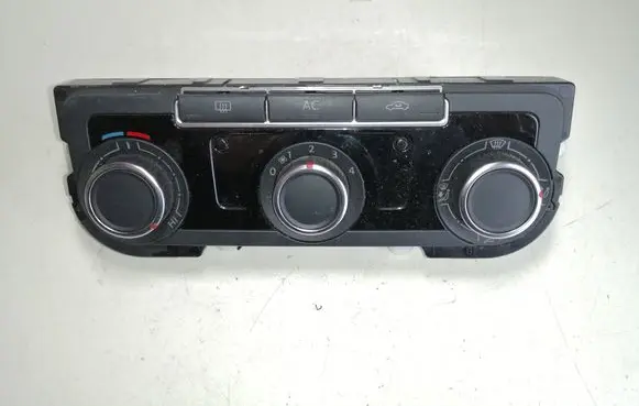 Volkswagen PASSAT B7 Climate control unit 7N0907426AM