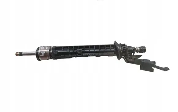 Mercedes-Benz GLA H247 Fuel injector 0261500812