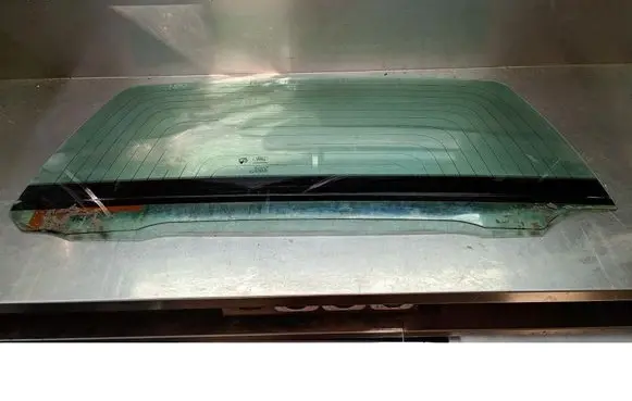 Land Rover Freelander Front vent window/glass (coupe) 